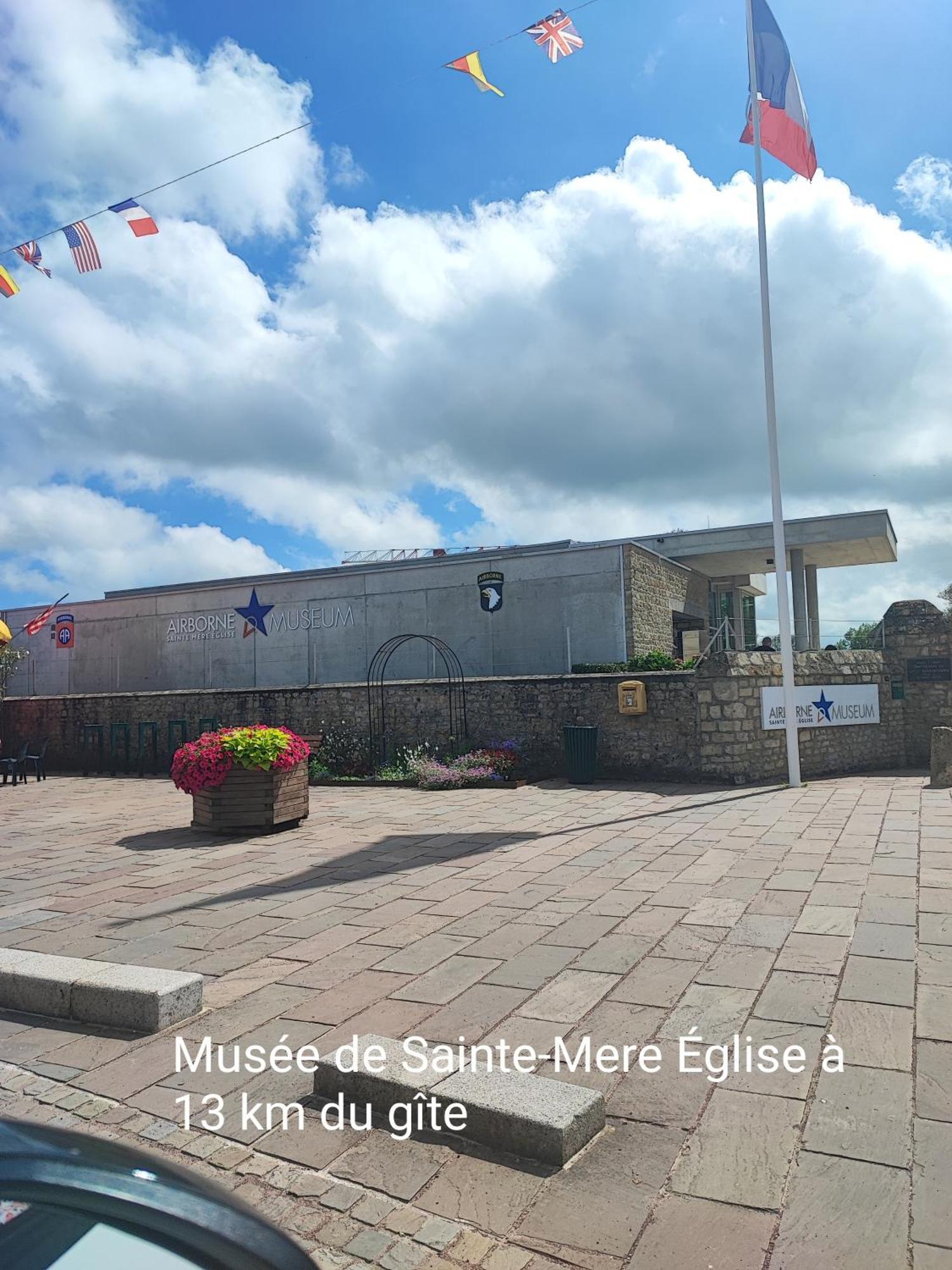 Le Gite De Daisy Saint-Come-du-Mont Exterior photo
